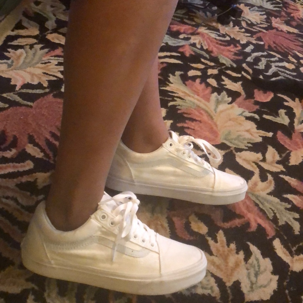 Vans sneakers white